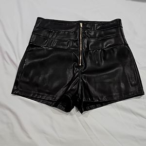 Fashion Nova Vegan leather sexy zipper front Mini shorts size Medium. Never used